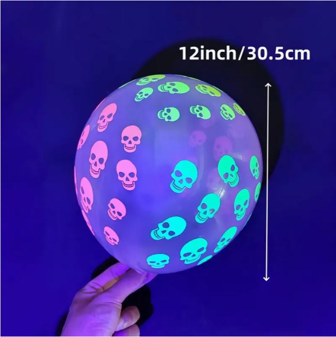 Halloween koponyás lufi közelről