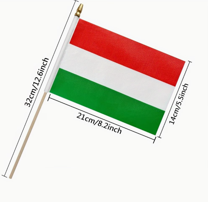 Kézi magyar zászló közelről