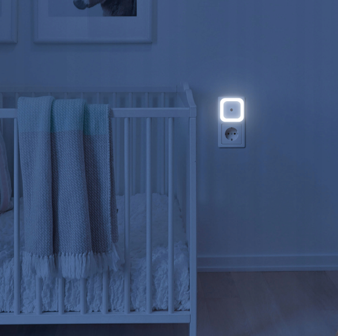 Konnektoros éjszakai lámpa